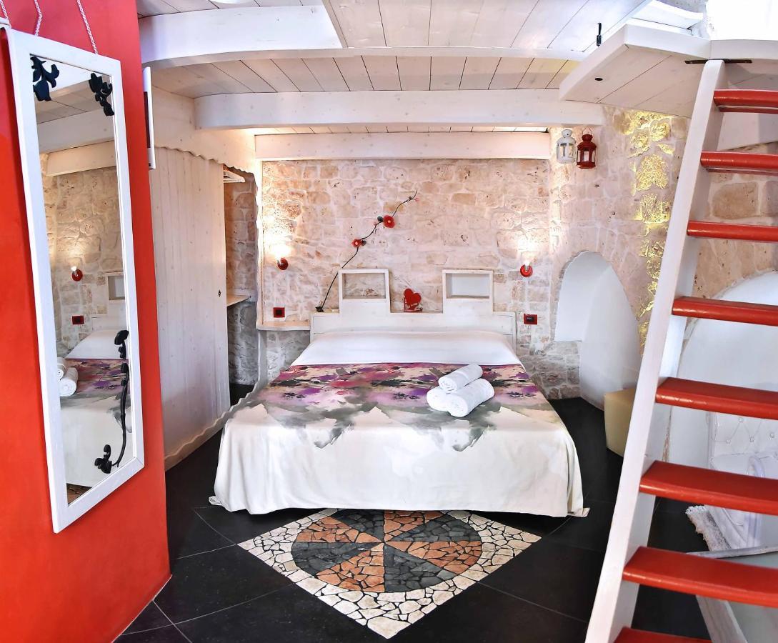 L'Angolo Di Gaudi, Casa Mila Putignano Kültér fotó