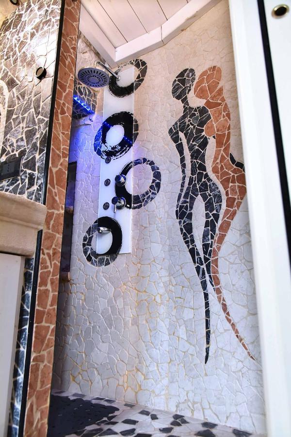 L'Angolo Di Gaudi, Casa Mila Putignano Kültér fotó