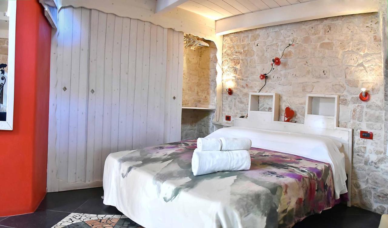 L'Angolo Di Gaudi, Casa Mila Putignano Kültér fotó
